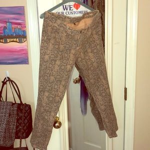 Leopard CarMar denim